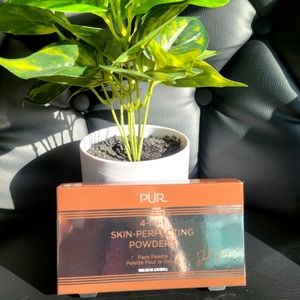 PUR 4 in 1 skin perfecting powders face palette (Dark Deep)